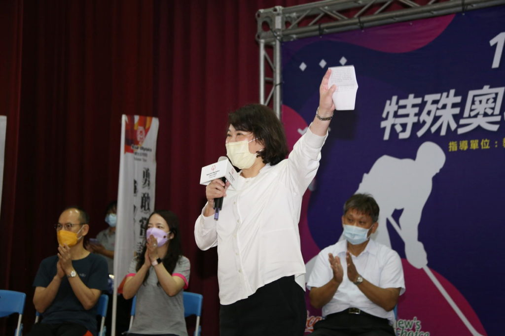 黃敏惠市長為選手加油