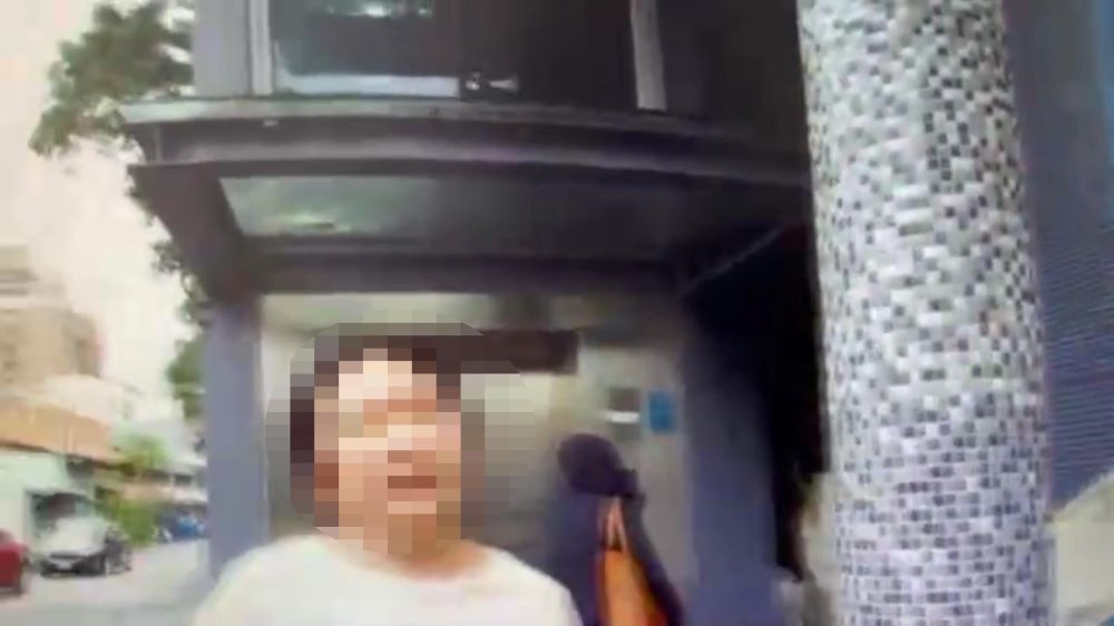 員警攔阻T女前往河堤