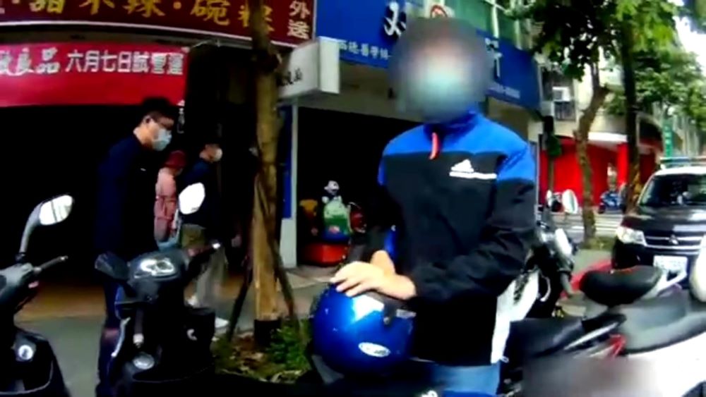報案人現場確認無誤,十分警方協助