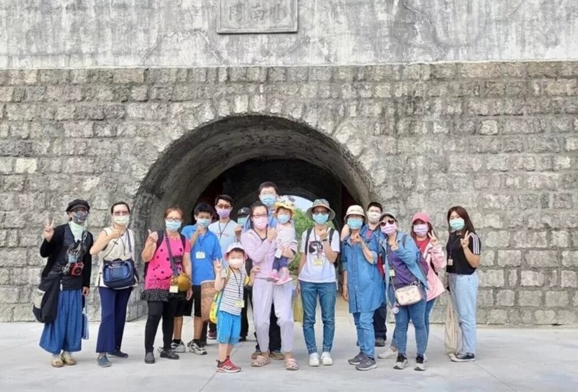 台南公車輕旅行遊斯卡羅片場