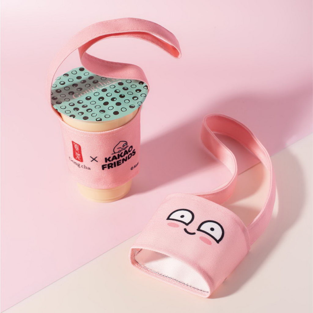NEW 貢同環保一杯袋_Apeach，凡購買指定系列任2杯，即可以NT$129優惠價購買乙個。(原價NT$159)
