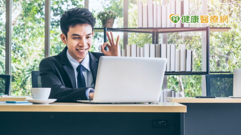 病識感助思覺失調科技男翻身,月薪逾十萬