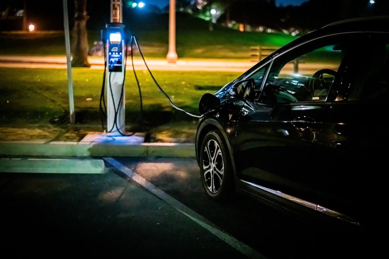 Tesla勁敵Lucid首批電動車出貨520萬輛 新能源車投資佈局要趁早 71 111102