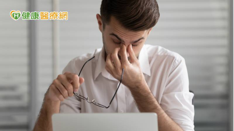 眼中風視力剩0.01 當心是血糖、血壓惹禍