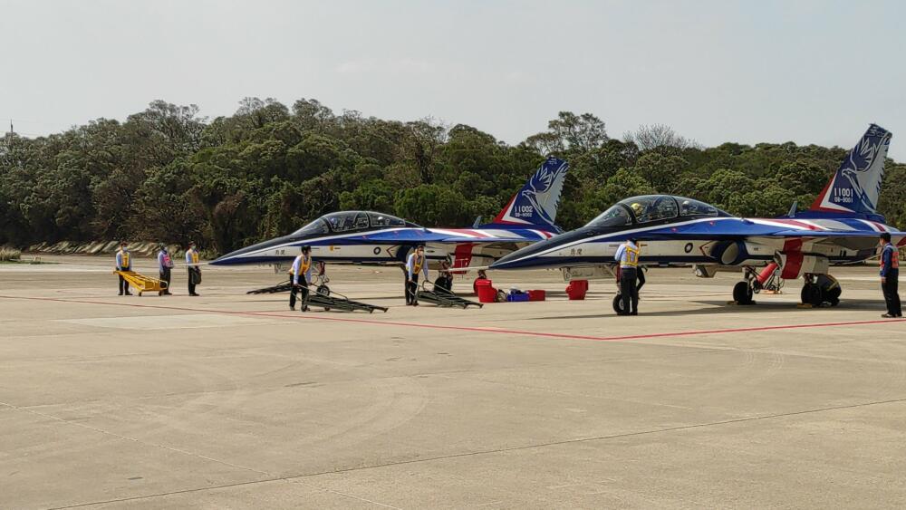 漢翔新式高教機勇鷹種子教官課程結訓 年底再前交2架量產機 64 IMG 20210302 111818 e1636708989182