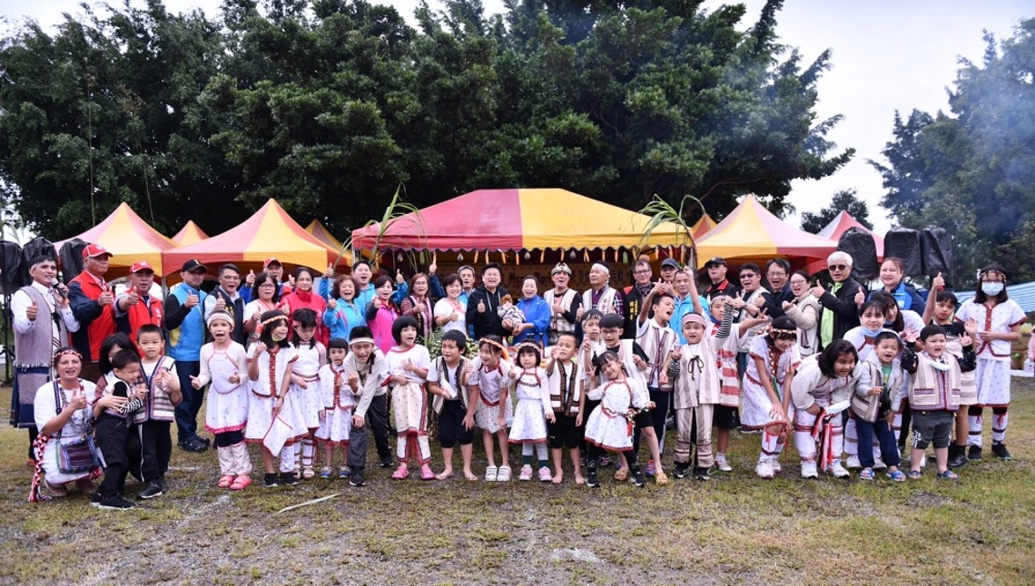 太魯閣族Mgay Bari感恩祭儀文化活動 徐榛蔚偕立委傅崐萁與族人齊跳傳統舞蹈 發揚文化