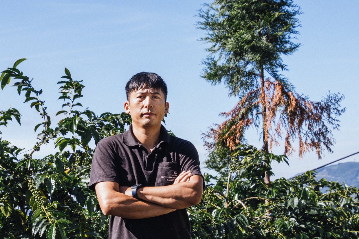 從不喝咖啡到種出冠軍咖啡!樂野鄒築園咖啡王子方政倫的冠軍咖啡夢