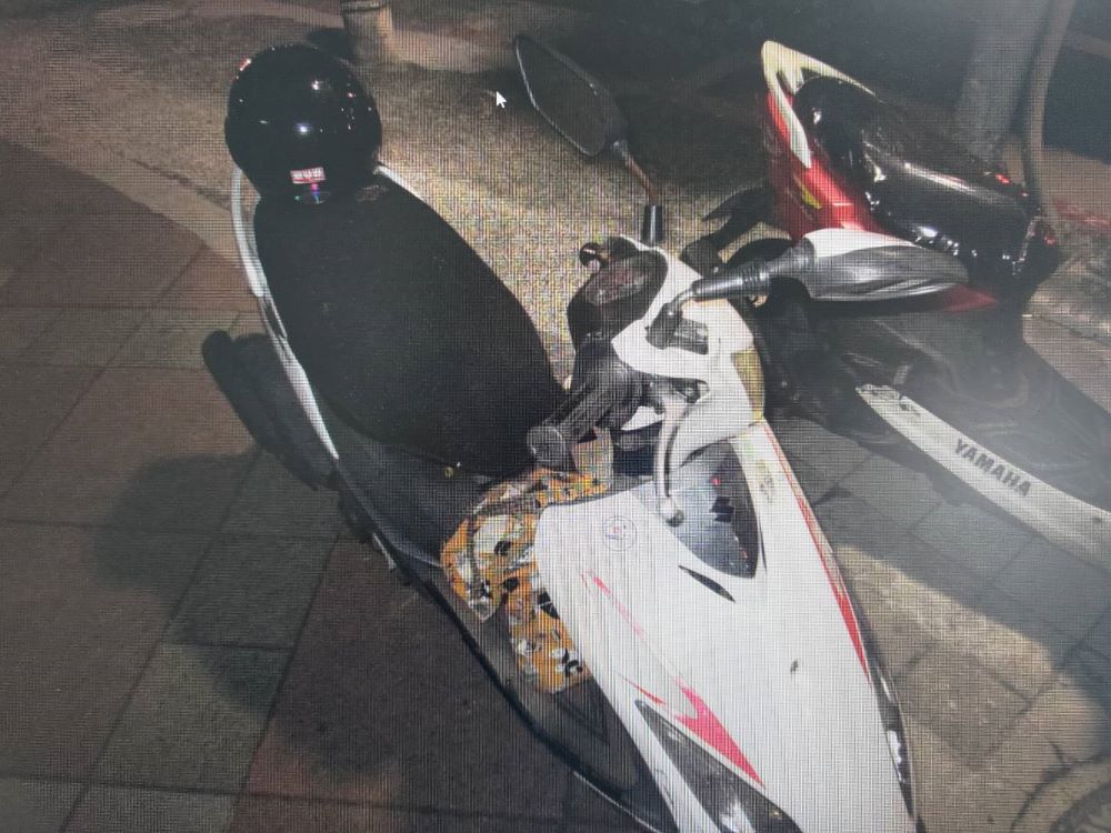 現場碰撞機車