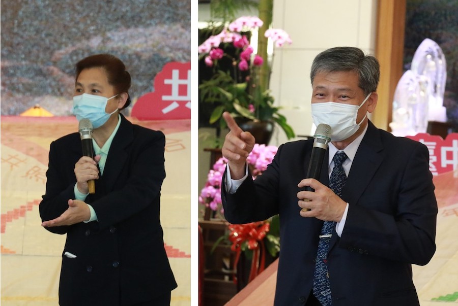 臺中慈濟醫院副院長莊淑婷(左)、臺中市衛生局長曾梓展(右)親臨致詞。