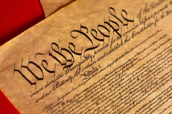 ConstitutionDAO競拍失敗但將繼續邁進!代幣贖回機制瑕疵,引社群怨言