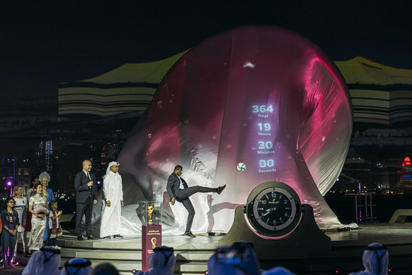 Hublot countdown clock kickoff from French FIFA World Cup™ winner Marcel Desailly - 1 Year to Go to the FIFA WORLD CUP QATAR 2022™