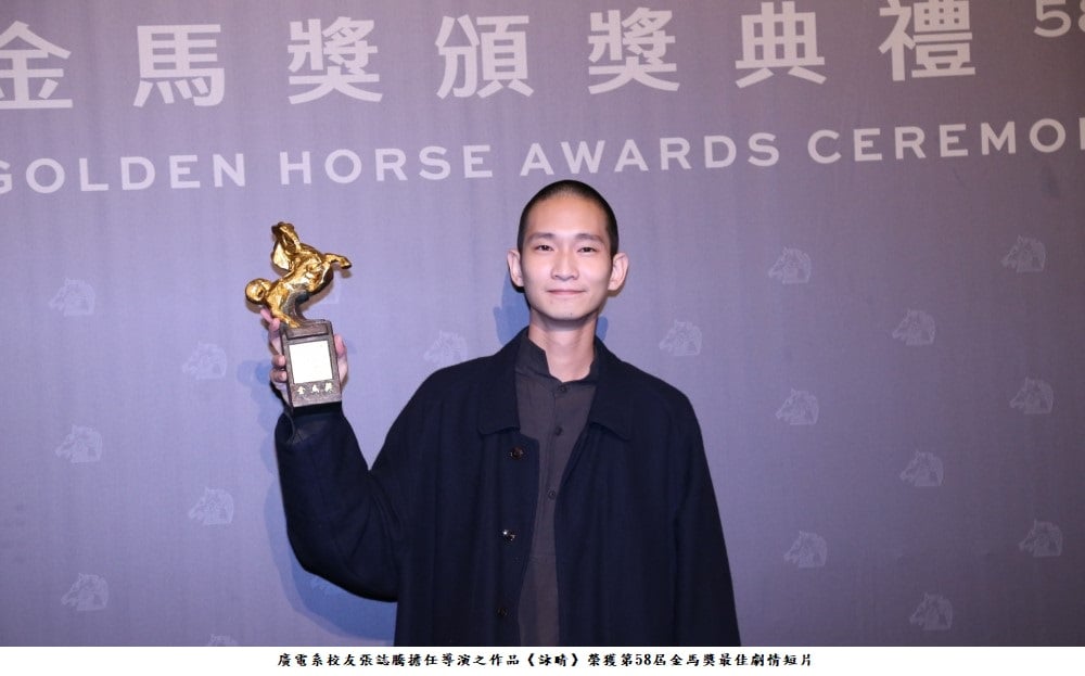 可能是 1 人和站立的圖像