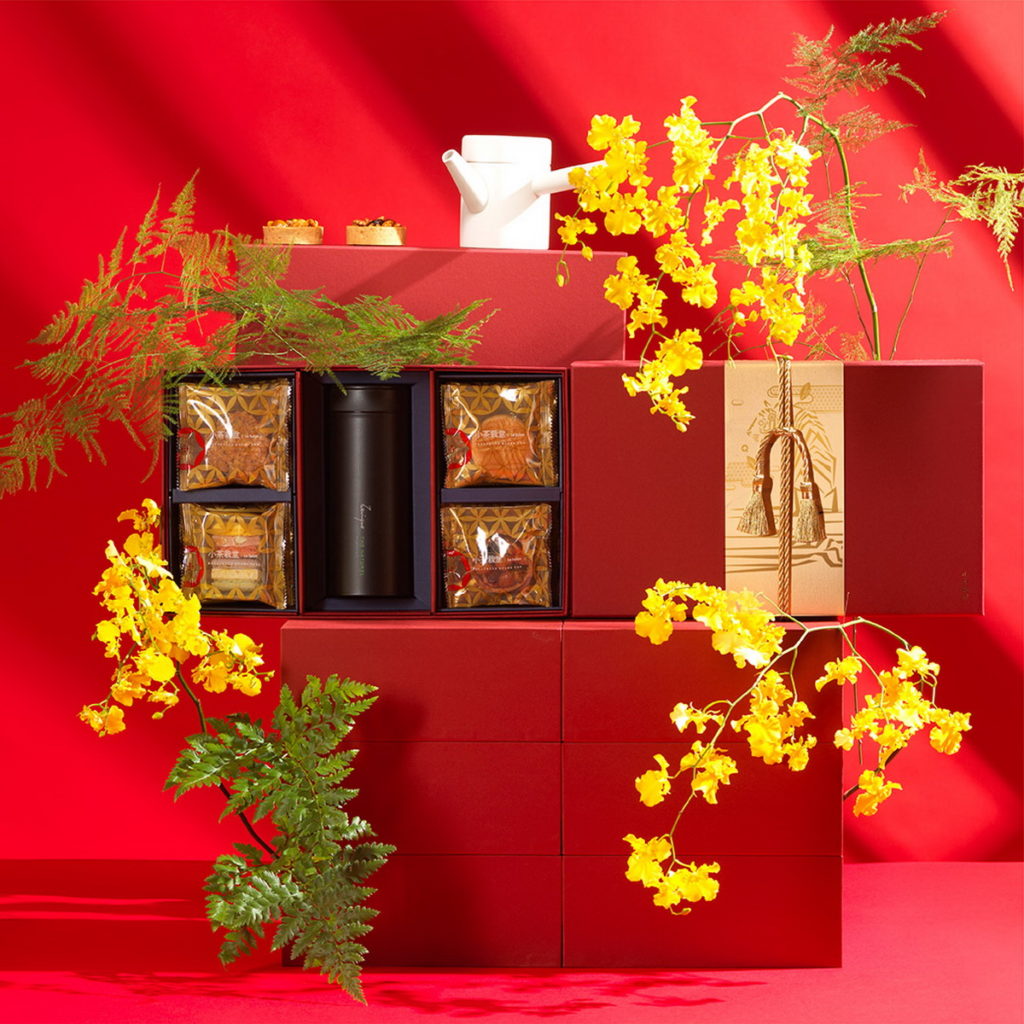 春節主打「小茶紅禮盒」、「紅香禮盒」