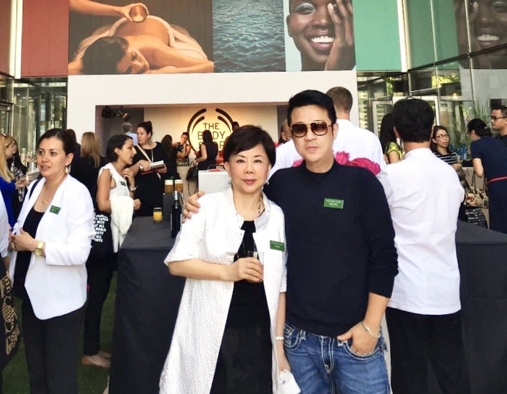 【有影】The Body Shop 2021 全球總部頒發亞太區首座終身成就獎予台灣 美體小舖創辦人黃慧娟 獨子曾峙屏接班 傳承美好理念 65 gih