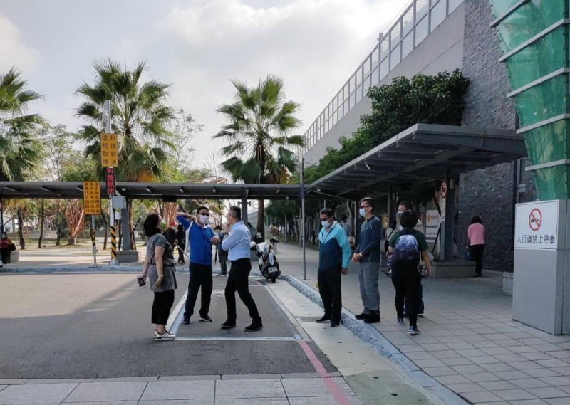 保障身障人士需求 屏東火車站前設身心障礙專屬停車格