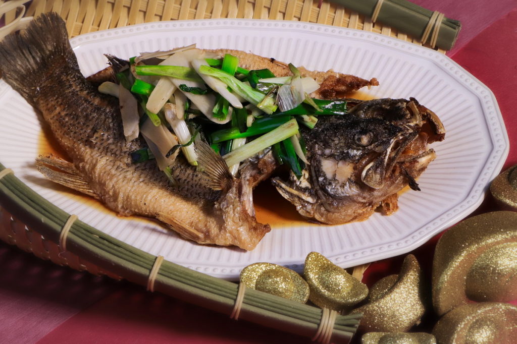 板橋凱撒大飯店_ 蔥燒高山泉鱸
