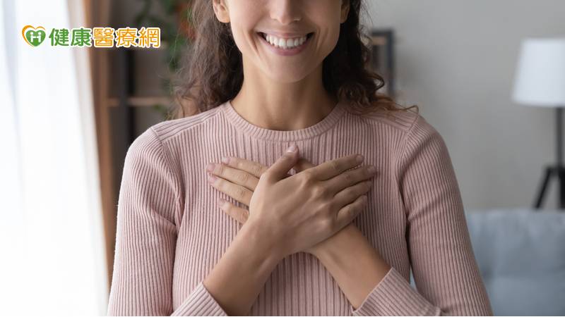 你習慣記錄情緒嗎? 研究:練習感恩有助提升幸福感、減少憂鬱