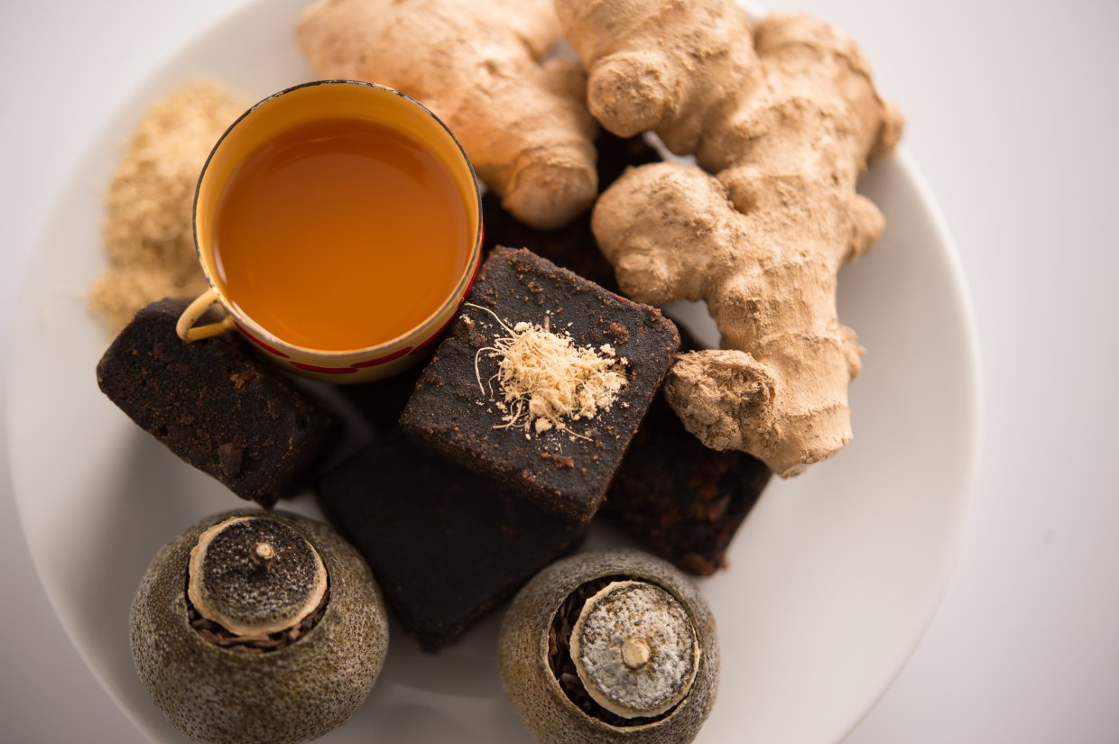 冷冷的天氣來杯橘皮黑糖薑茶,不僅能幫助消化,還可以祛寒化痰、提升代謝