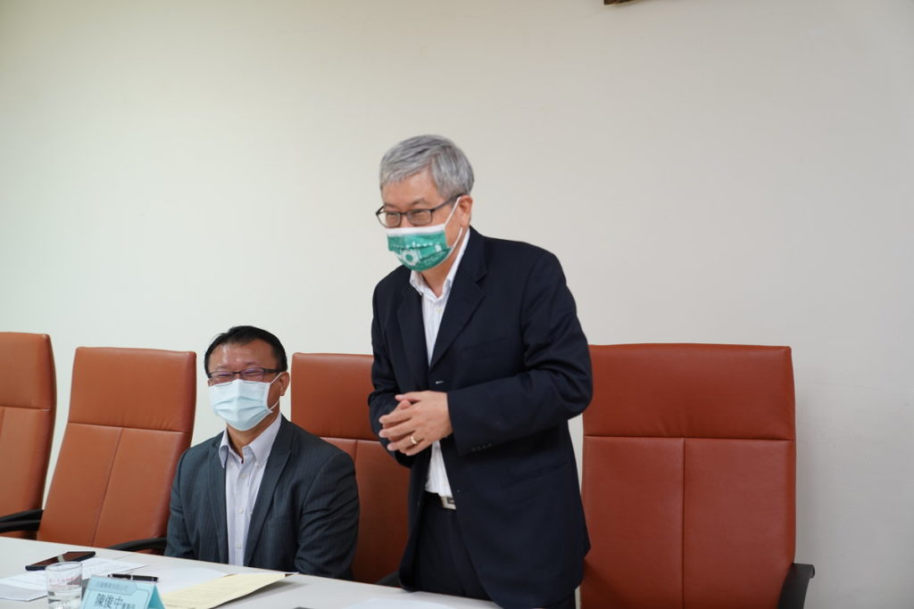 吳校長致詞感謝陳理事長及九家參與的合作夥伴