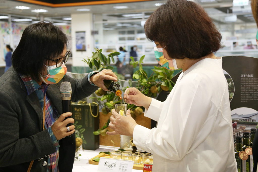 黃敏惠市長逛嘉市好店
