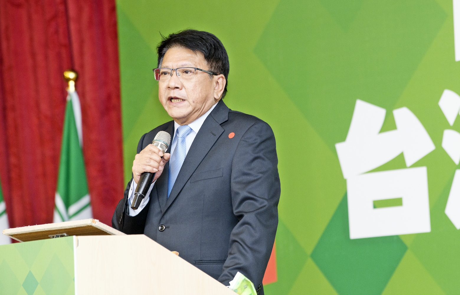 蔡英文喊出周六公投無比重要!影響台灣用電空氣工作和民主環境 86 蔡英文喊出周六公投無比重要!影響台灣用電空氣工作和民主環境