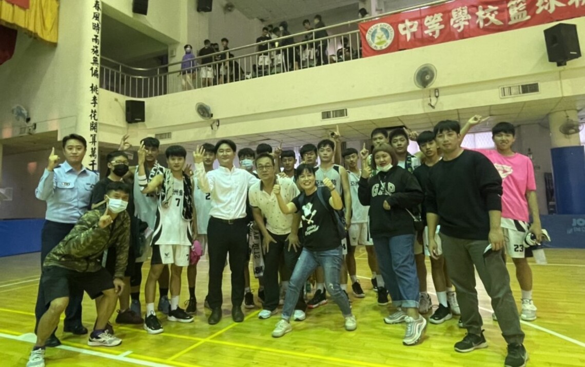 亞洲餐旅成軍以來 首奪高中籃球聯賽冠軍