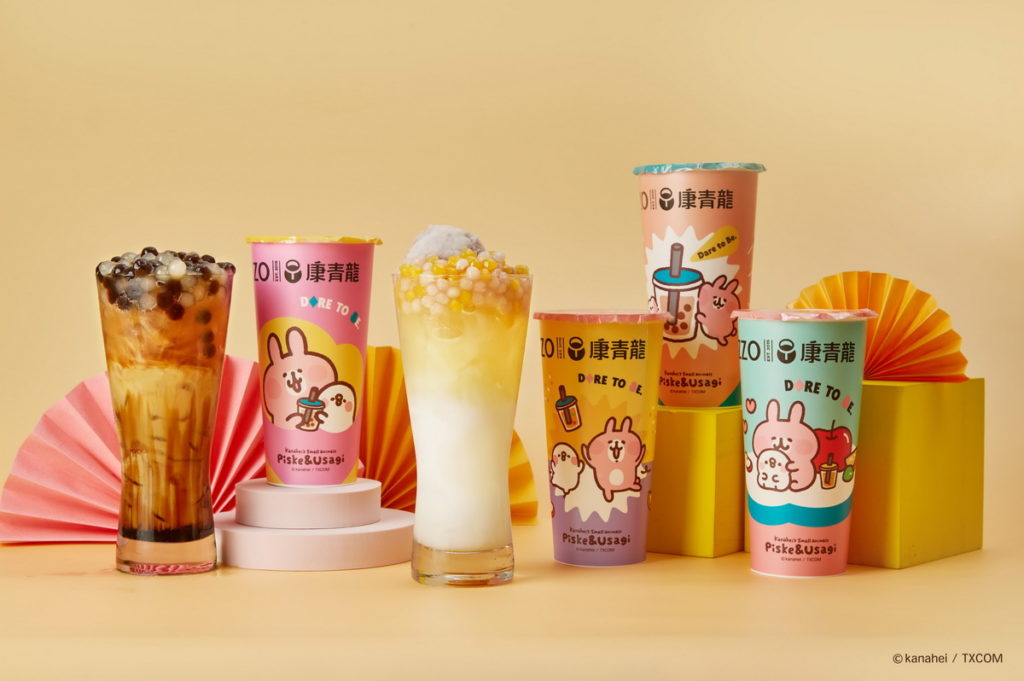 共8款軟萌可愛的P助與粉紅兔兔造型紙杯和封膜,提供滿滿的療癒感。