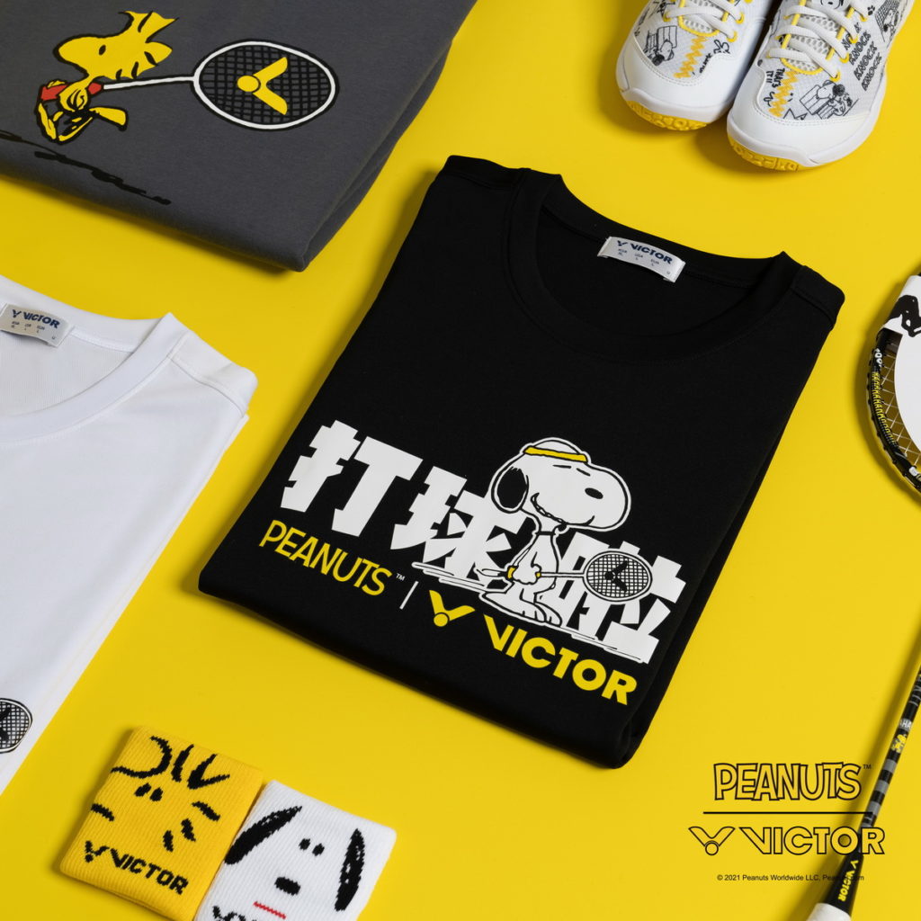 VICTOR秋冬系列以極簡色打造大人系Snoopy服飾，場上場下都能擁有Snoopy系列的療癒陪伴。