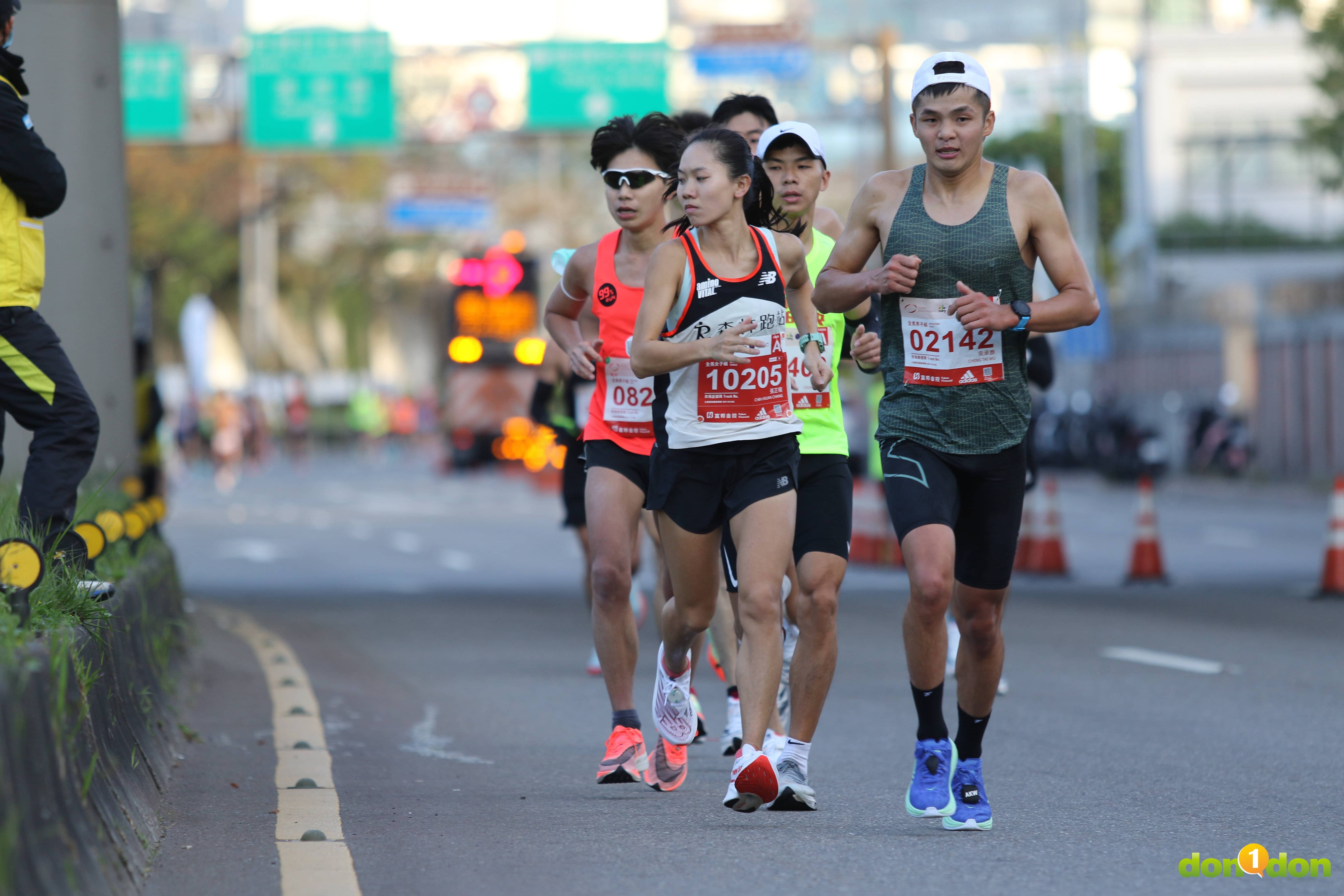 吳承泰跑出 2:49:50 成績