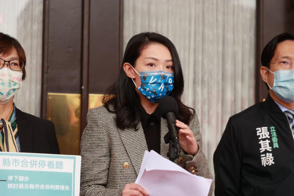逕付二讀上癮?綠再為一人修地制法一字 在野3黨舉牌群起反對 97 b931c708 6c25 40ad bff4 715b1862c19d e1640328560958