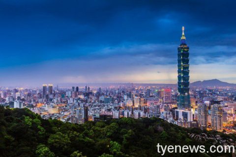 孝順父母把握現在!可樂旅遊「春節疏運孝親專案」熱烈搶購中 27 台北101大樓 可樂旅遊提供