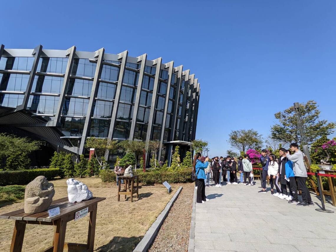 故宮南院「樹藝風華」盆景展限時展出
