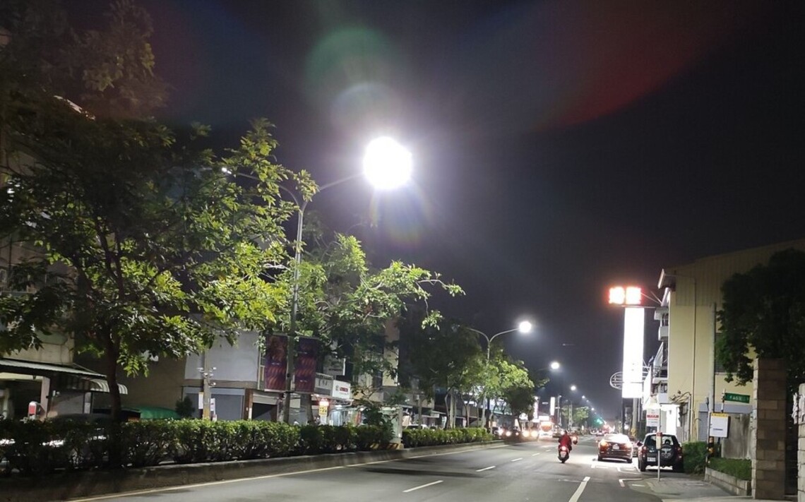 台南路燈明年底全換為LED