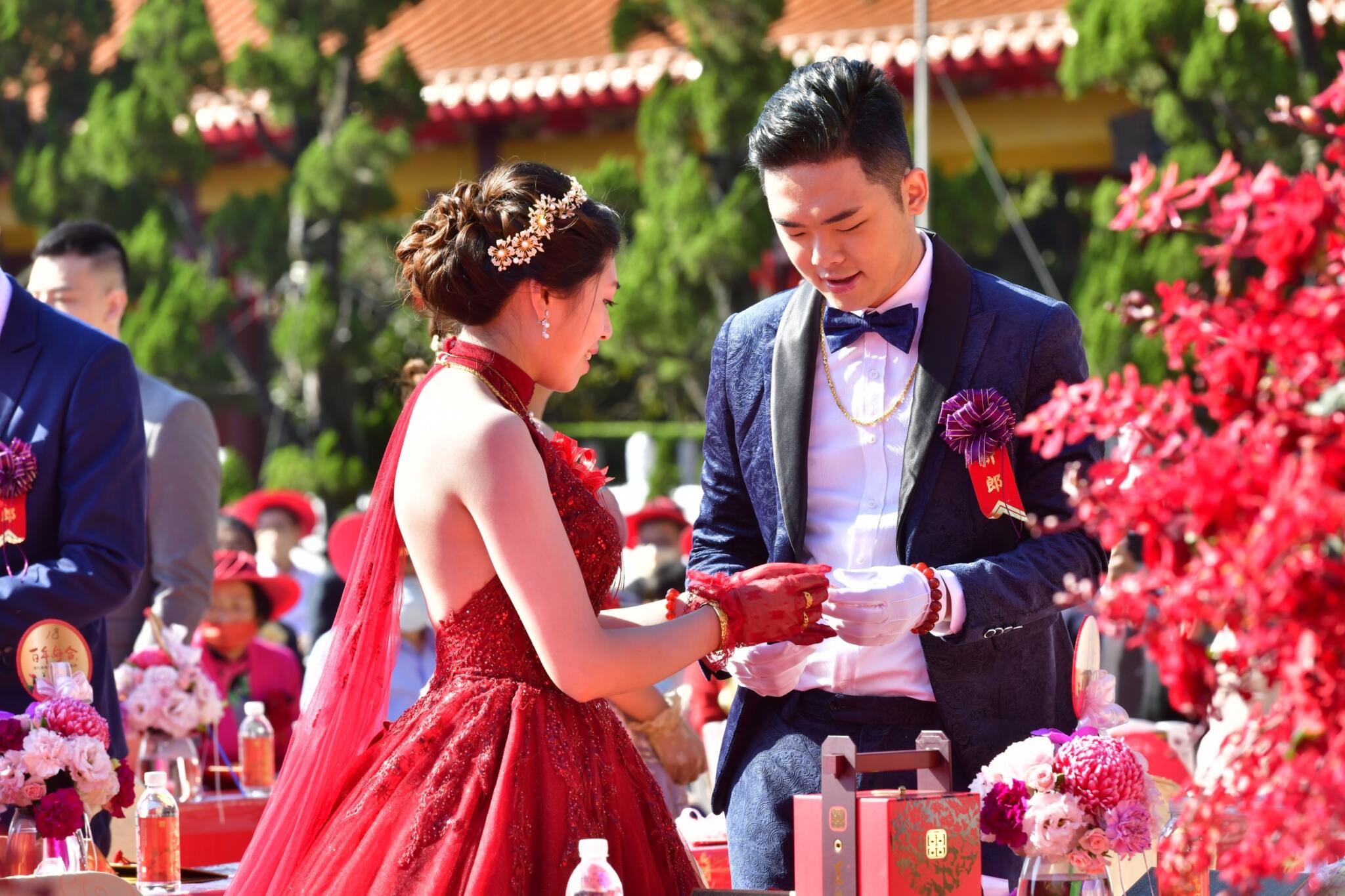 元旦婚禮!近40對新人佛光山完婚 佛祖前牽阮的手 送一份愛的禮物 64 44DE2D1F CB04 475C 967E E15B2CB32776