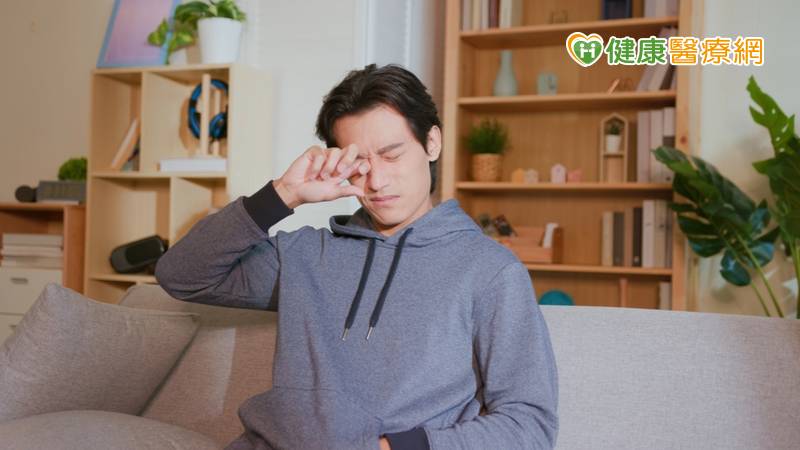 冬天眼睛易乾澀灼熱 恐是乾眼症惹禍