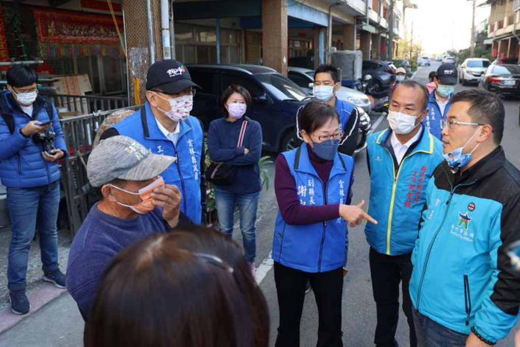 副縣長謝淑亞會勘斗六西平路616巷社區排水改善