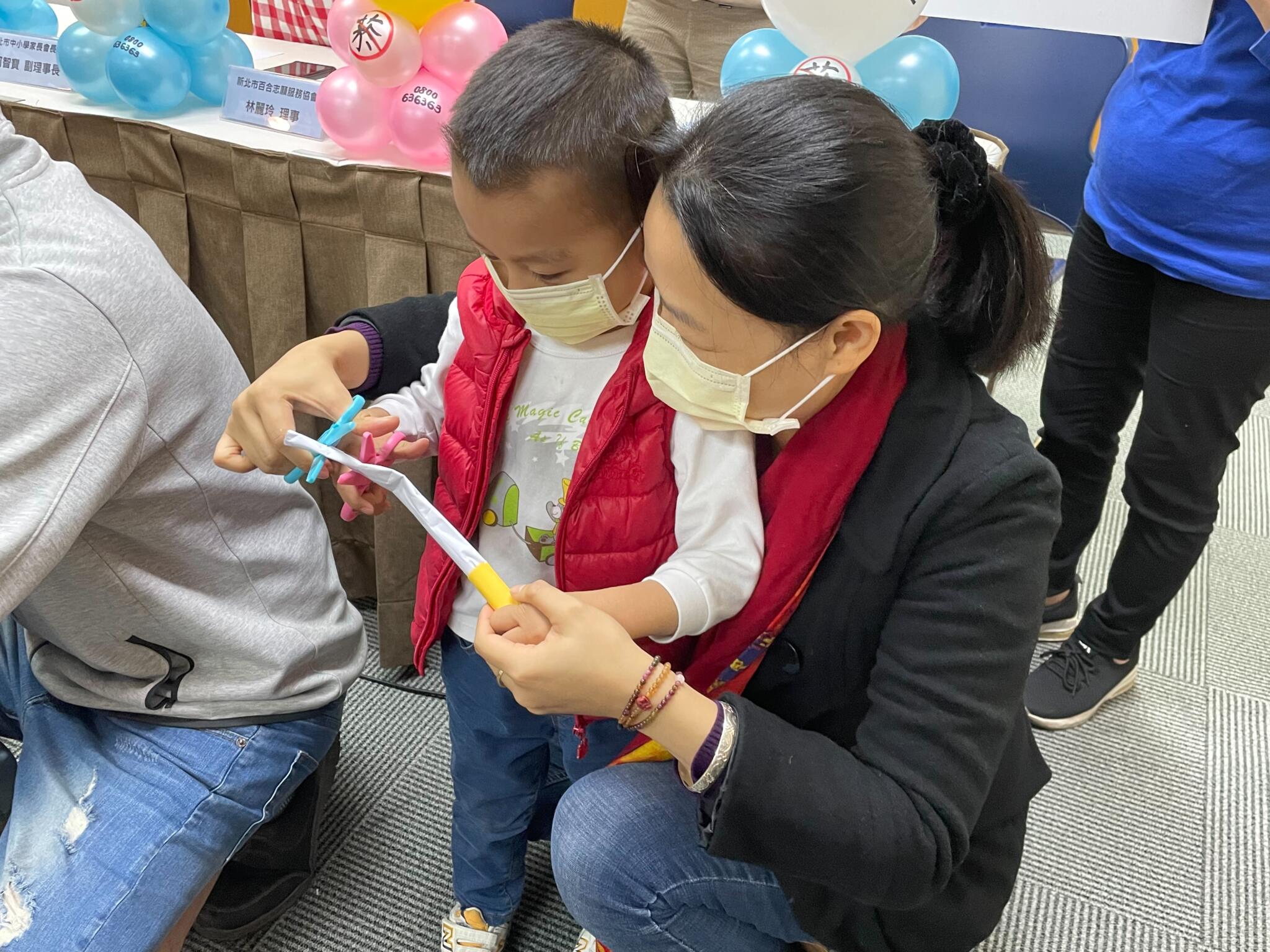 拒絕二手菸害!社福婦幼團體為孩子請命盼蘇揆比照紐西蘭全面禁售紙菸 73 S 56942696