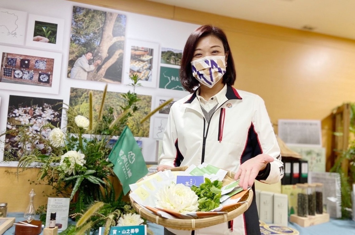 「微笑山線 - 好好．在山中」     首波活動今午開放報名