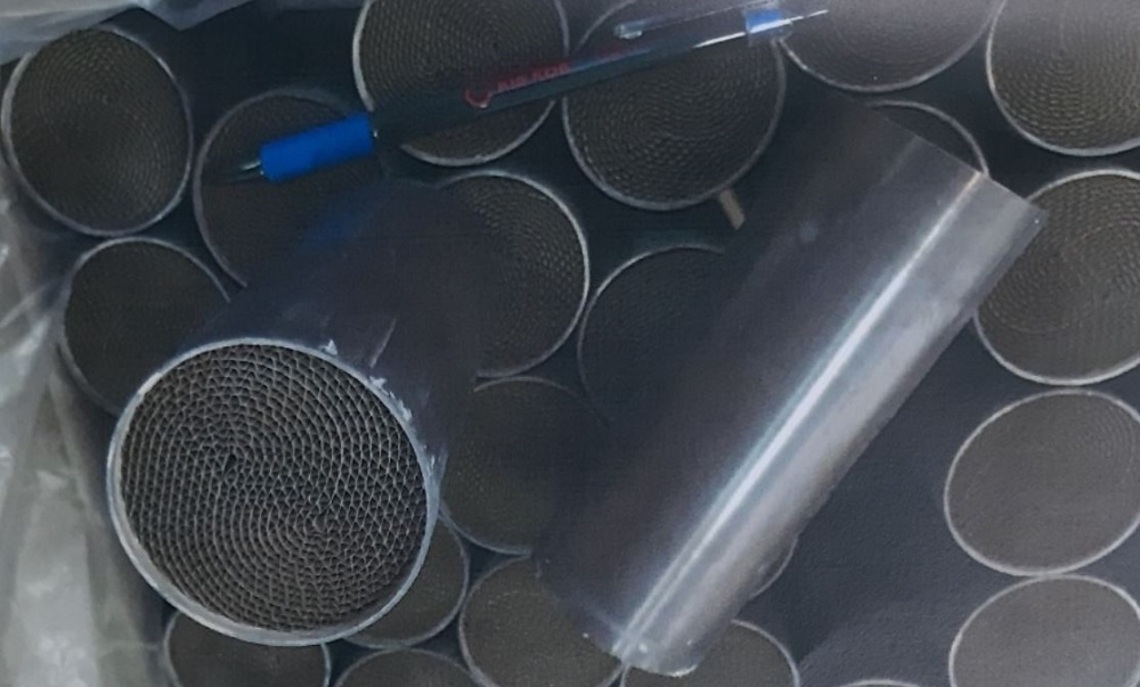 高雄關提醒業者正確申報催化器(Catalytic Convert)貨品分類號列 俾利貨物快速通關