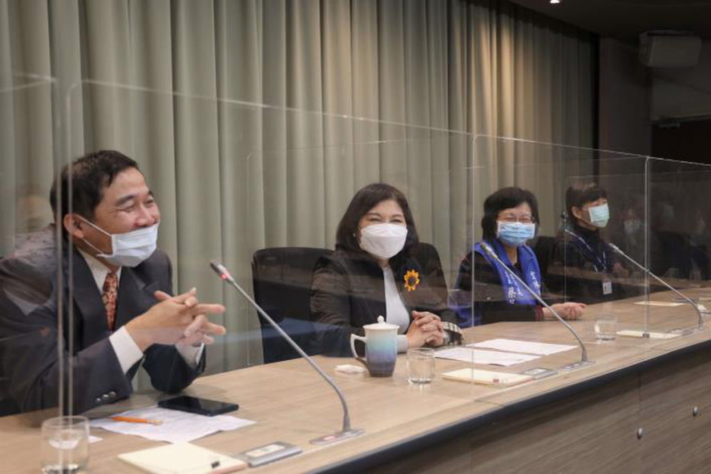 李佳航執行長形容統計像是製造業,也是服務業,透過將數據整合應用,讓施政更有效率