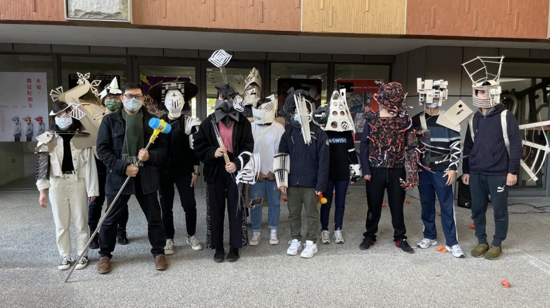 金大建築學系設計成果展 走秀展穿戴裝置創意