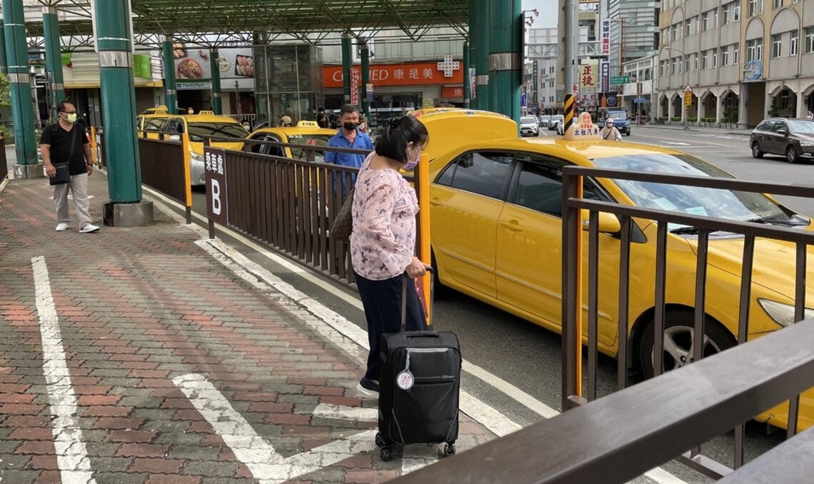 台南比照高雄 延春節後計程車漲價