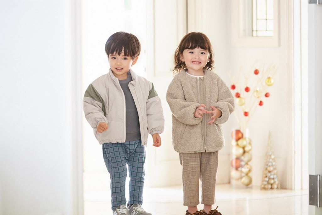 以舒適安心的高品質,並融入當季流行設計元素,「GU baby」系列受到許多新手爸媽喜愛,「GU遠東百貨竹北店」開幕期間推出全新應援價$190元起。