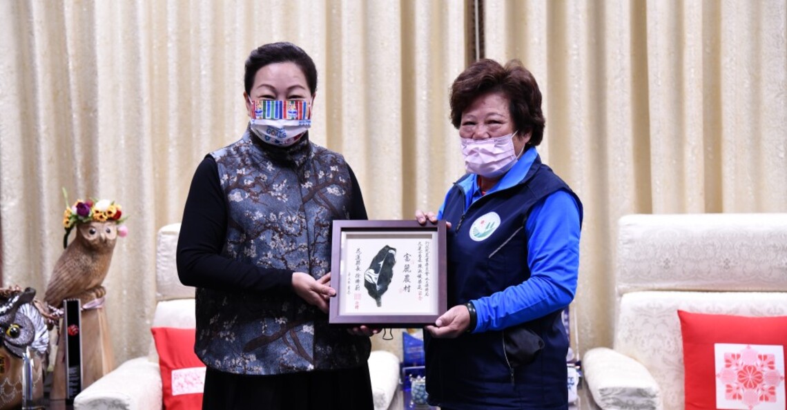 忠勤職守的水保局花蓮分局長陳淑媛榮退 徐榛蔚感佩陳淑媛深耕地方四十年造福鄉里