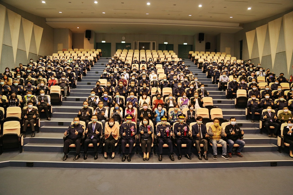 嘉義市政府警察局卸、新任局長交接典禮暨各分局科偵小隊正式成立揭牌儀式