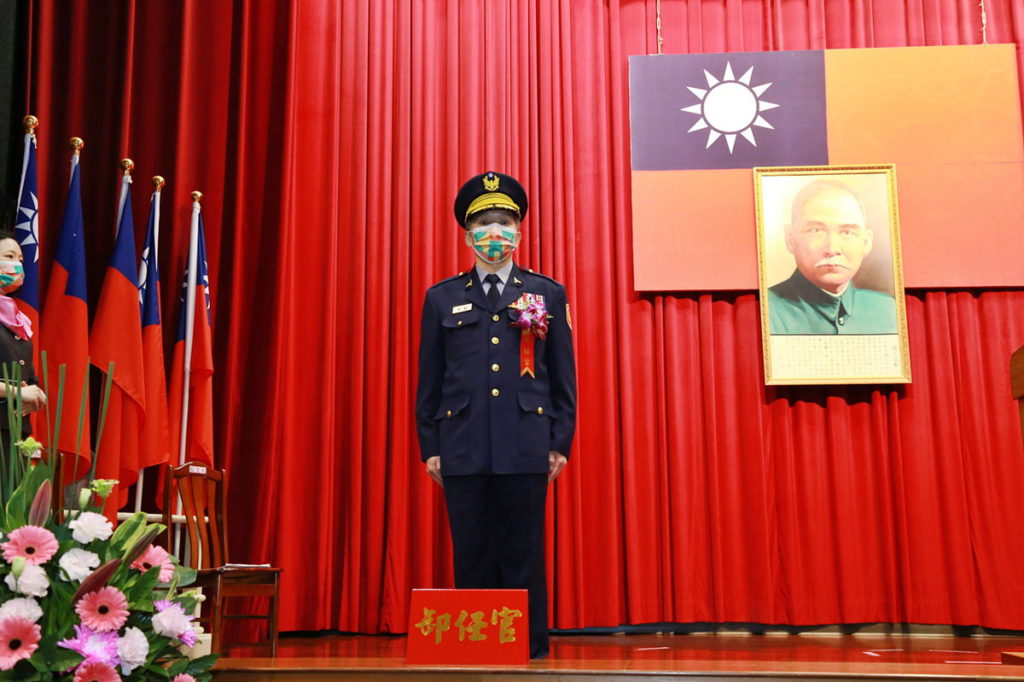 卸任警察局長黃建榮