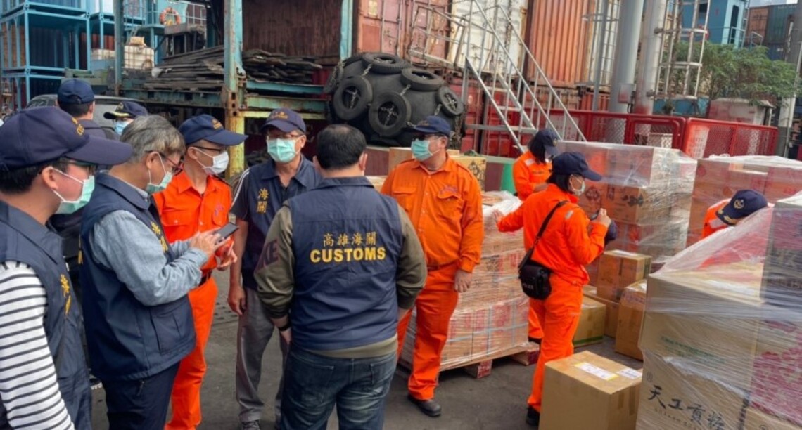 海巡春節大執法 高屏查獲通緝犯及違禁品