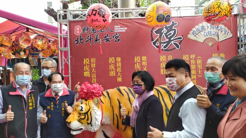 福虎迎祥 彰化北斗奠安宮新春花燈大賞開燈