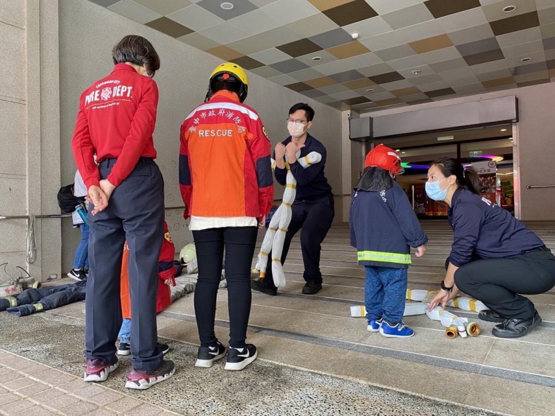 提升消防安全知識 中市消防局辦防火週宣導教育