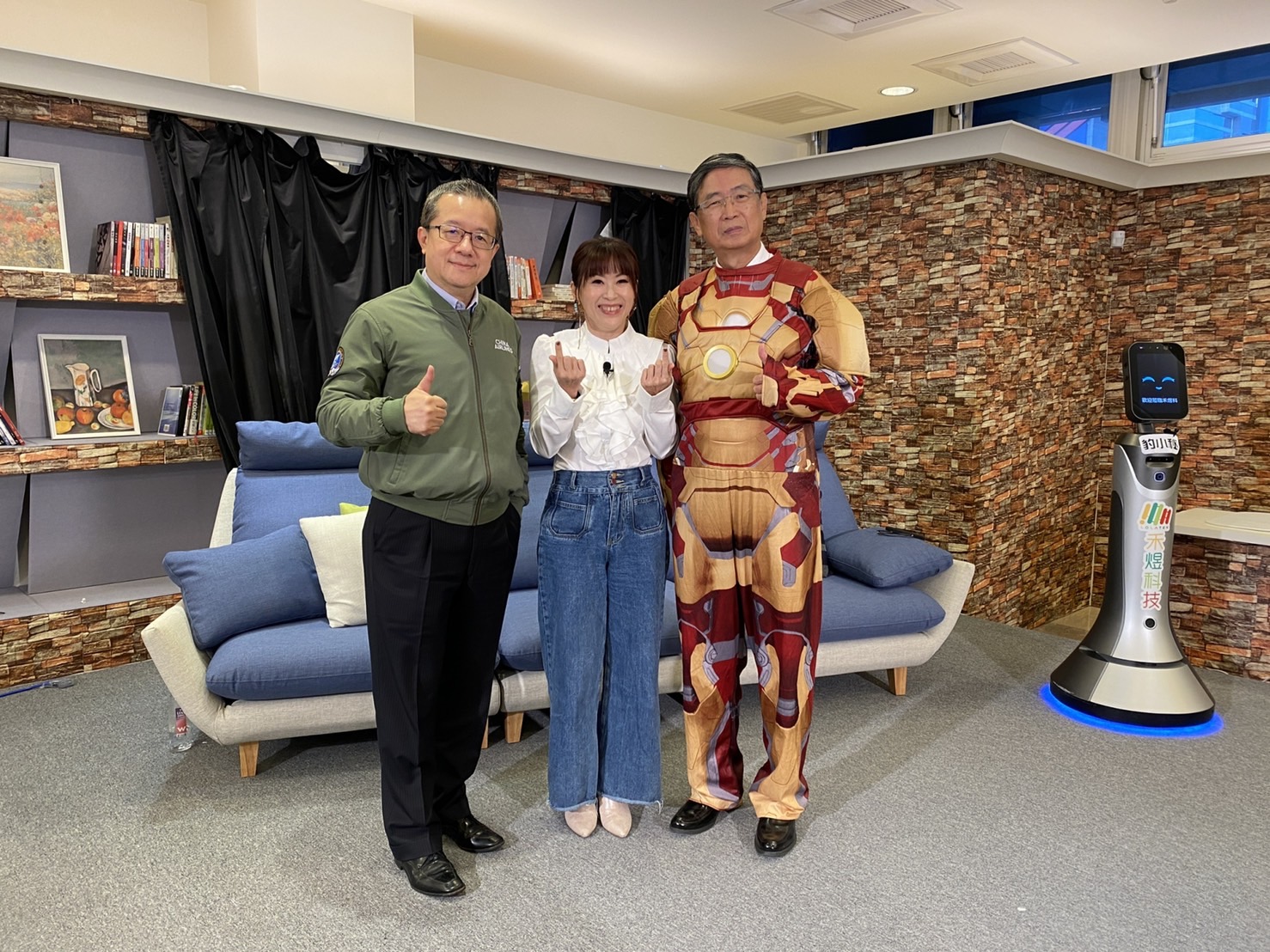 準備好進入宇宙了嗎?《元宇宙名人錄》窺探科技如何影響生活 61 S 24307042